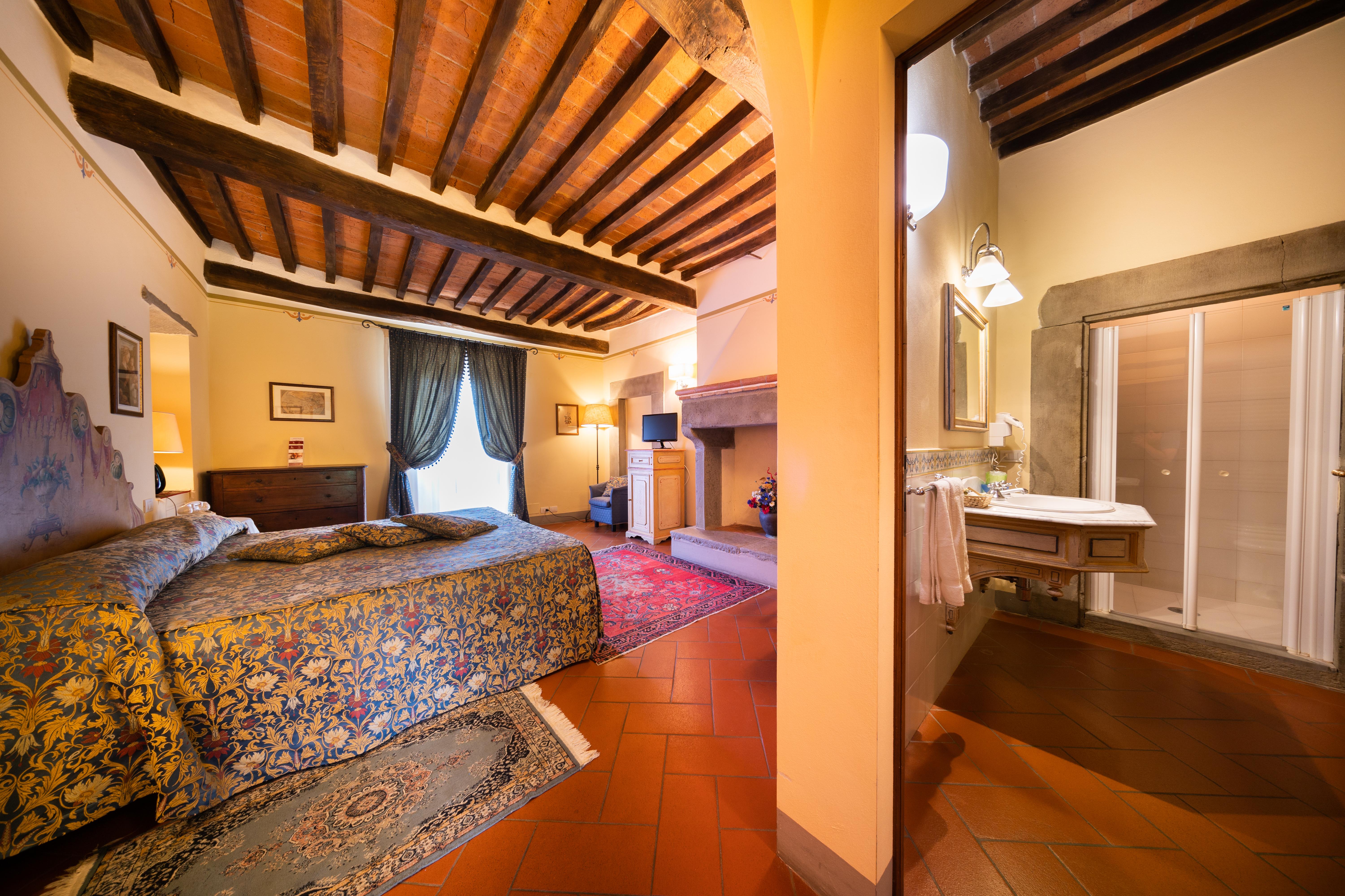 HOTEL VILLA BORGO SAN PIETRO CORTONA 4 Italy from 75 HOTELMIX